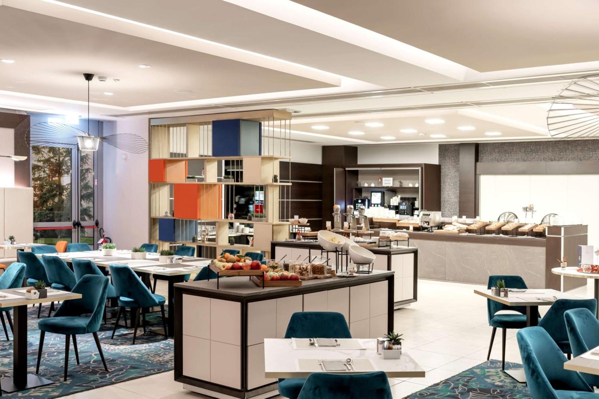 Doubletree By Hilton Milan Malpensa Solbiate Olona Hotell Exteriör bild